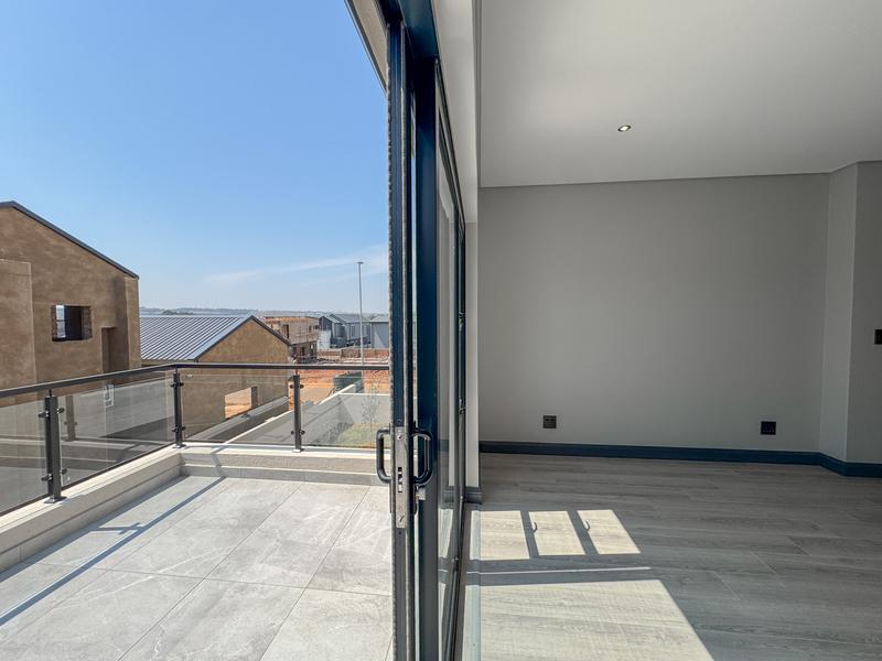 4 Bedroom Property for Sale in Fountainbrook Estate Gauteng