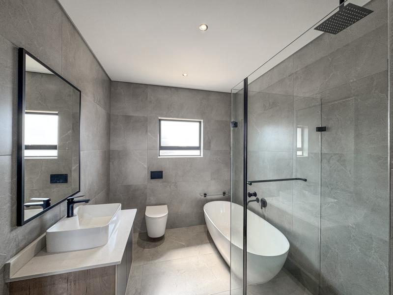 4 Bedroom Property for Sale in Fountainbrook Estate Gauteng