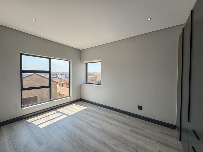 4 Bedroom Property for Sale in Fountainbrook Estate Gauteng