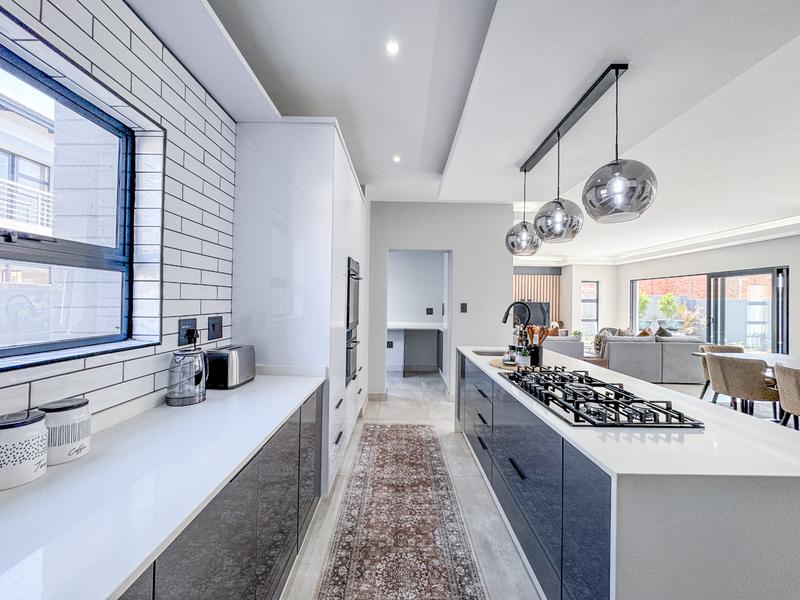 4 Bedroom Property for Sale in Fountainbrook Estate Gauteng