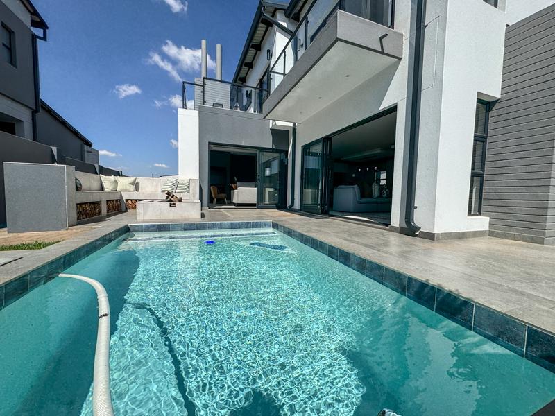 4 Bedroom Property for Sale in Fountainbrook Estate Gauteng