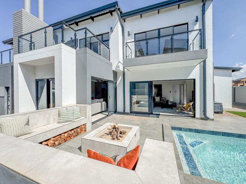 4 Bedroom Property for Sale in Fountainbrook Estate Gauteng
