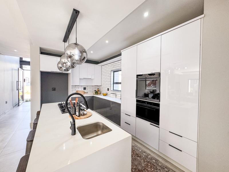4 Bedroom Property for Sale in Fountainbrook Estate Gauteng