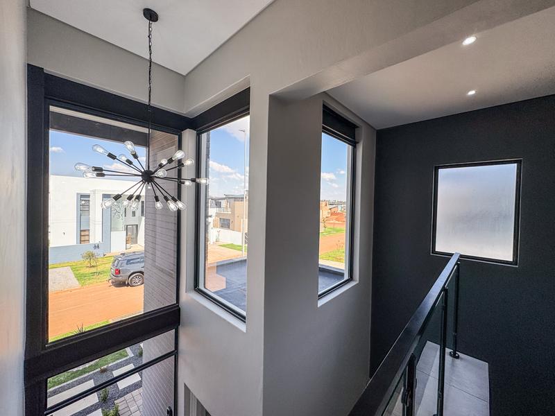 4 Bedroom Property for Sale in Fountainbrook Estate Gauteng