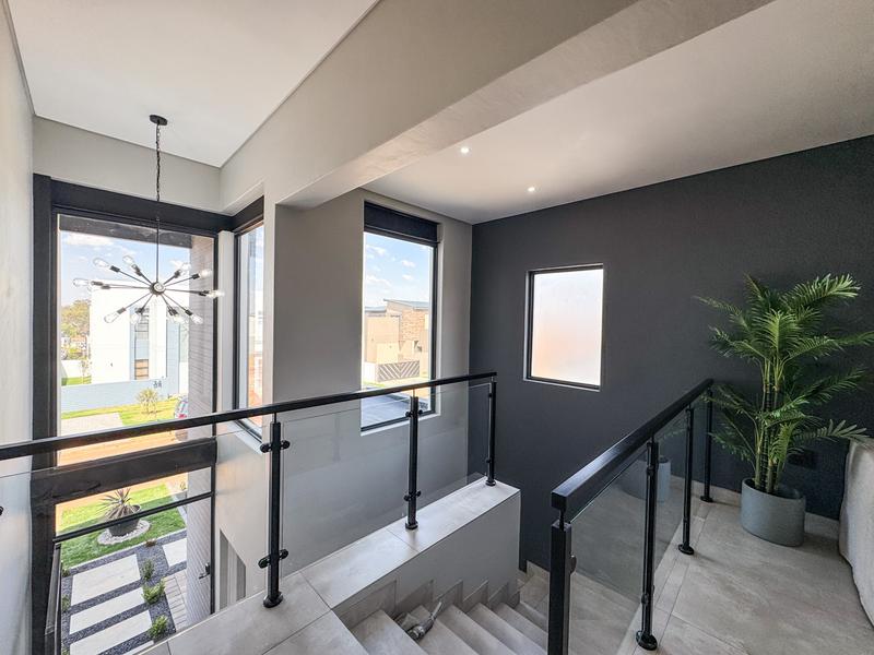 4 Bedroom Property for Sale in Fountainbrook Estate Gauteng