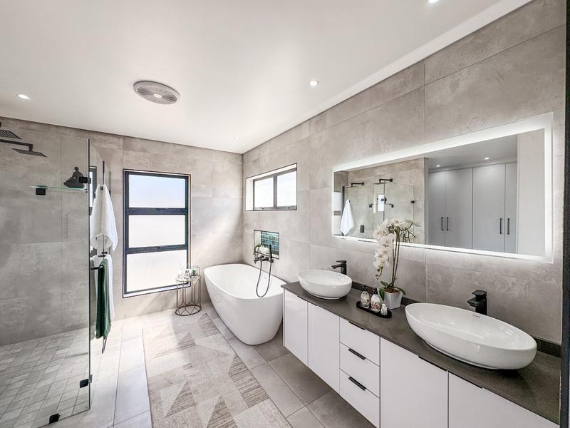 4 Bedroom Property for Sale in Fountainbrook Estate Gauteng