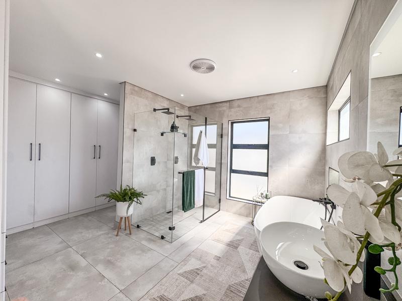 4 Bedroom Property for Sale in Fountainbrook Estate Gauteng