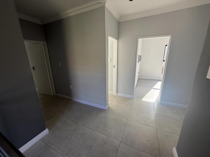 To Let 3 Bedroom Property for Rent in Summerfields Estate Gauteng