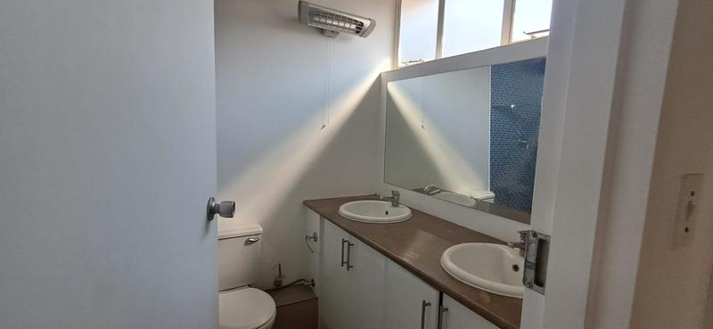 2 Bedroom Property for Sale in Melrose Gauteng