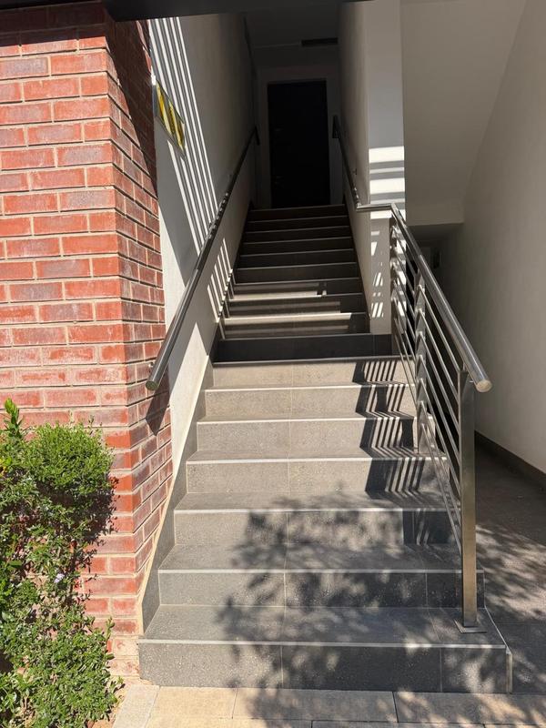1 Bedroom Property for Sale in Sandringham Gauteng