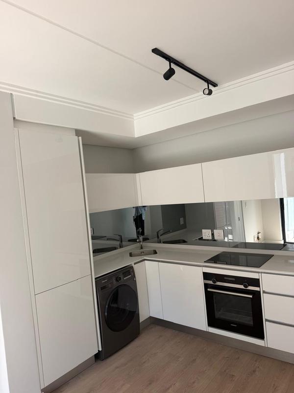1 Bedroom Property for Sale in Sandringham Gauteng
