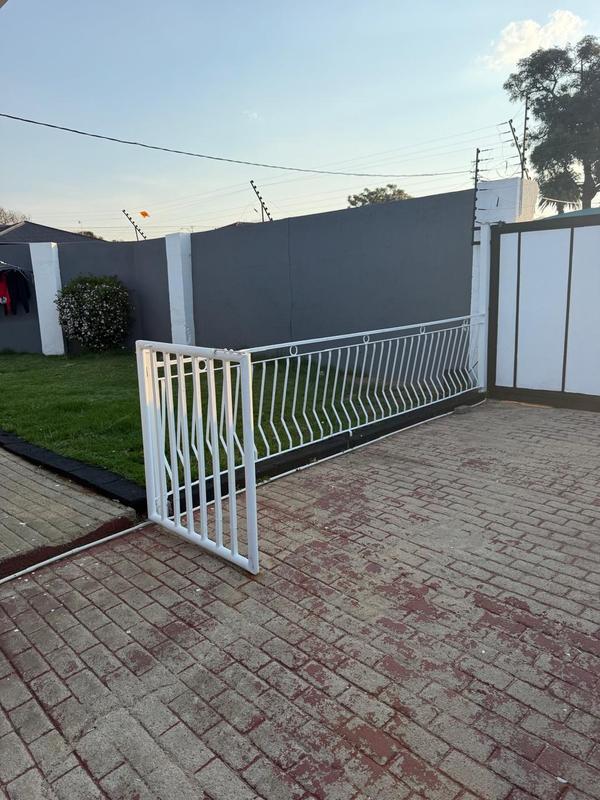 3 Bedroom Property for Sale in South Hills Gauteng