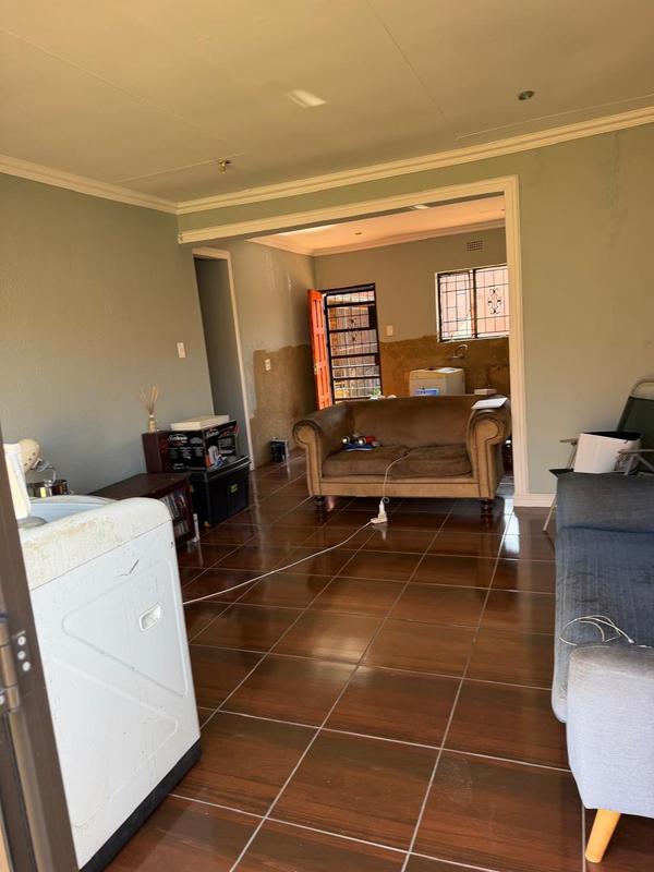 3 Bedroom Property for Sale in Zakariyya Park Gauteng