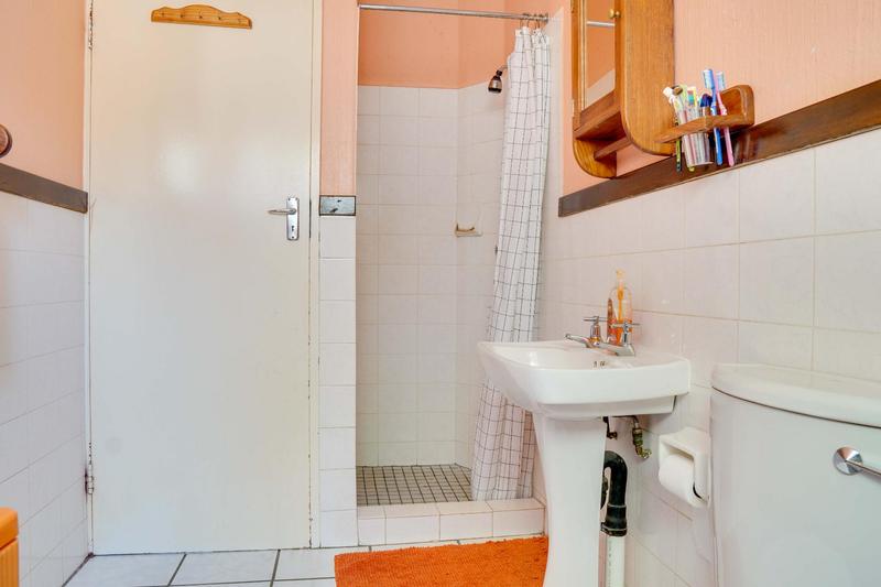 2 Bedroom Property for Sale in Allens Nek Gauteng