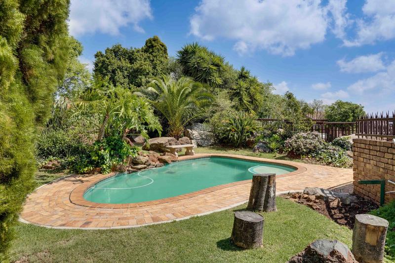 2 Bedroom Property for Sale in Allens Nek Gauteng