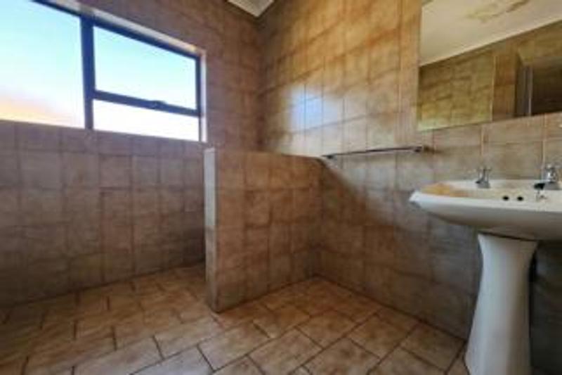 5 Bedroom Property for Sale in Vanderbijlpark SE 3 Gauteng