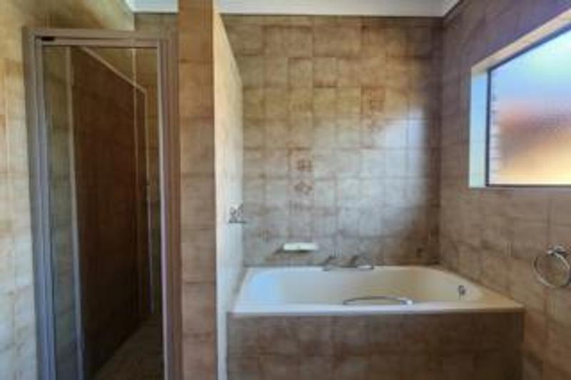 5 Bedroom Property for Sale in Vanderbijlpark SE 3 Gauteng