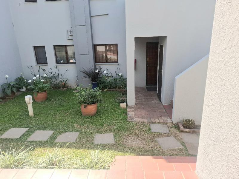 To Let 1 Bedroom Property for Rent in Morningside Gauteng