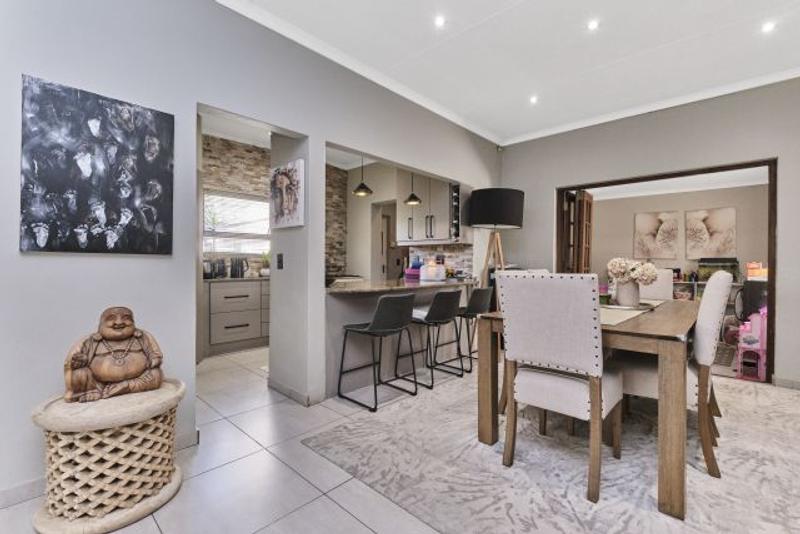 3 Bedroom Property for Sale in Sunninghill Gauteng