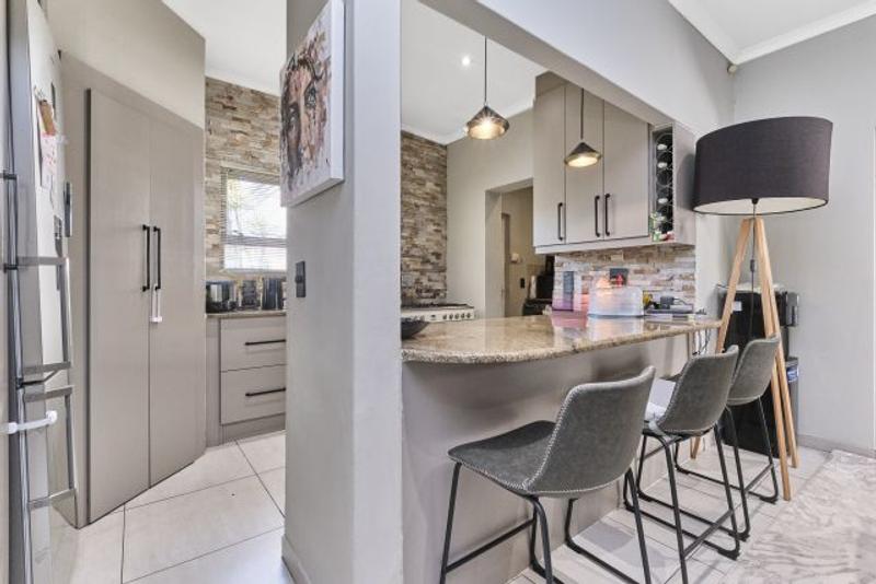 3 Bedroom Property for Sale in Sunninghill Gauteng