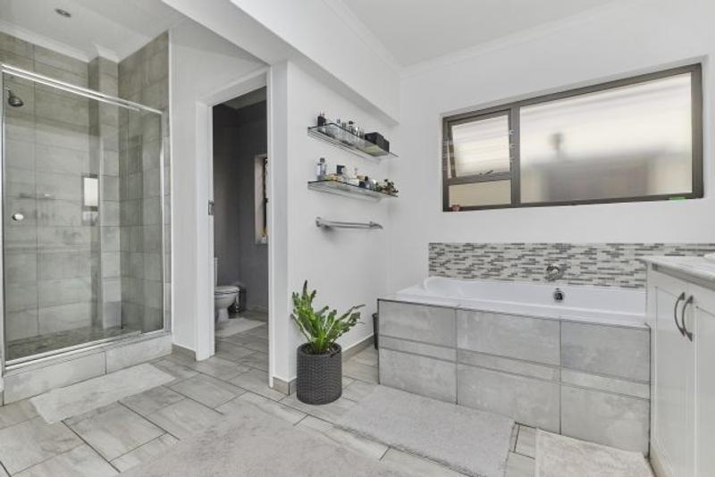 3 Bedroom Property for Sale in Sunninghill Gauteng