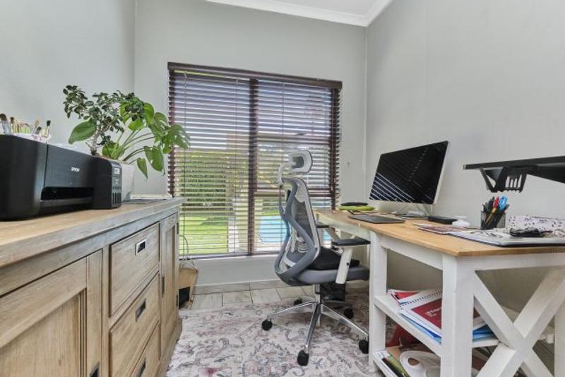 3 Bedroom Property for Sale in Sunninghill Gauteng