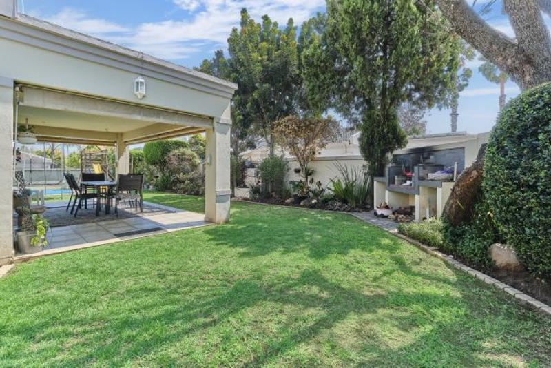 3 Bedroom Property for Sale in Sunninghill Gauteng