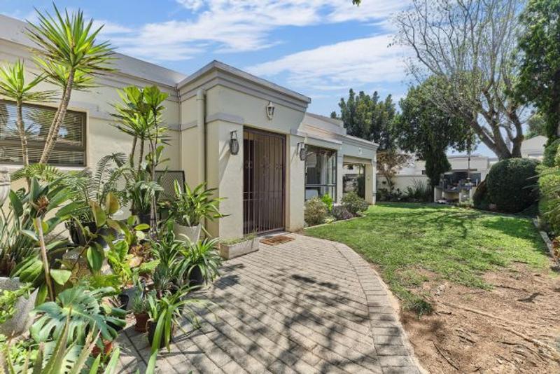 3 Bedroom Property for Sale in Sunninghill Gauteng