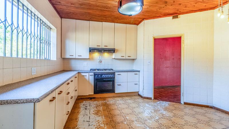 4 Bedroom Property for Sale in Lombardy East Gauteng