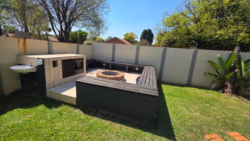 3 Bedroom Property for Sale in Doornpoort Gauteng