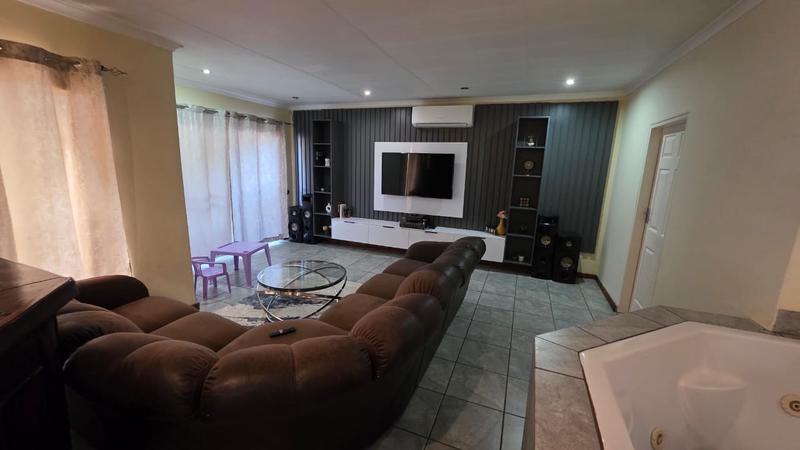 3 Bedroom Property for Sale in Doornpoort Gauteng