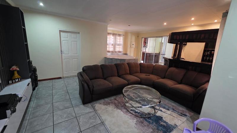 3 Bedroom Property for Sale in Doornpoort Gauteng