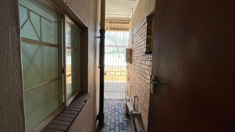 6 Bedroom Property for Sale in Boksburg West Gauteng