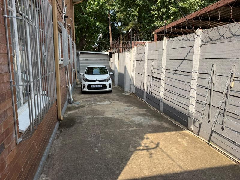 5 Bedroom Property for Sale in Mayfair Gauteng