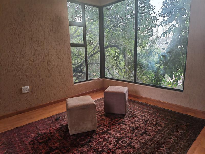 6 Bedroom Property for Sale in Glenvista Gauteng