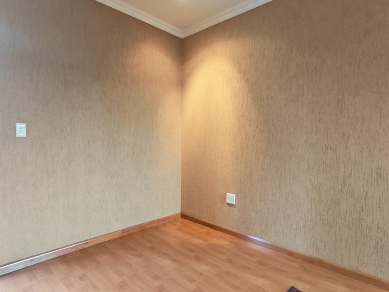 6 Bedroom Property for Sale in Glenvista Gauteng