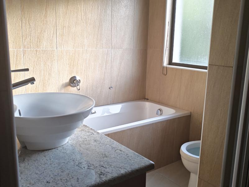 6 Bedroom Property for Sale in Glenvista Gauteng