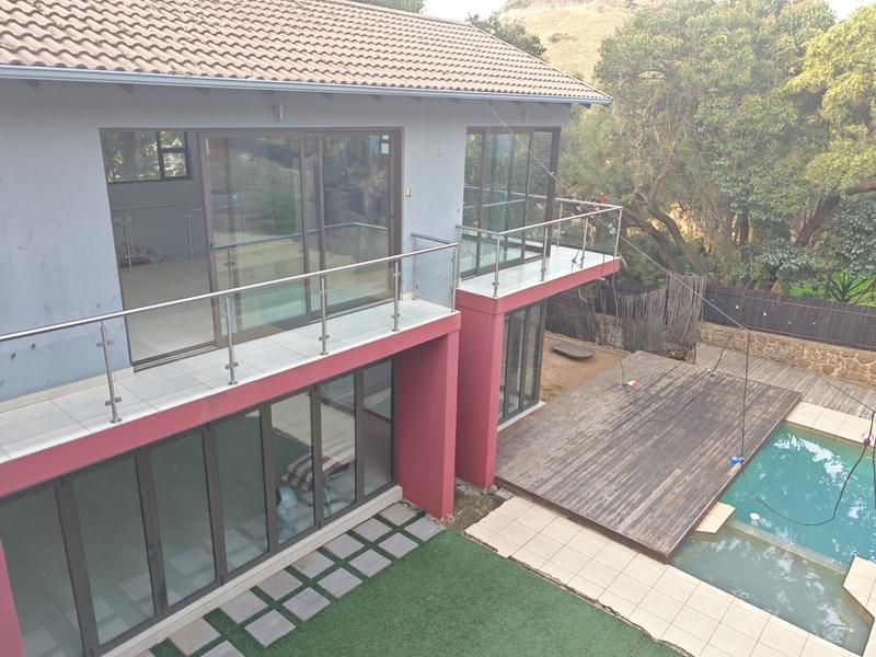 6 Bedroom Property for Sale in Glenvista Gauteng