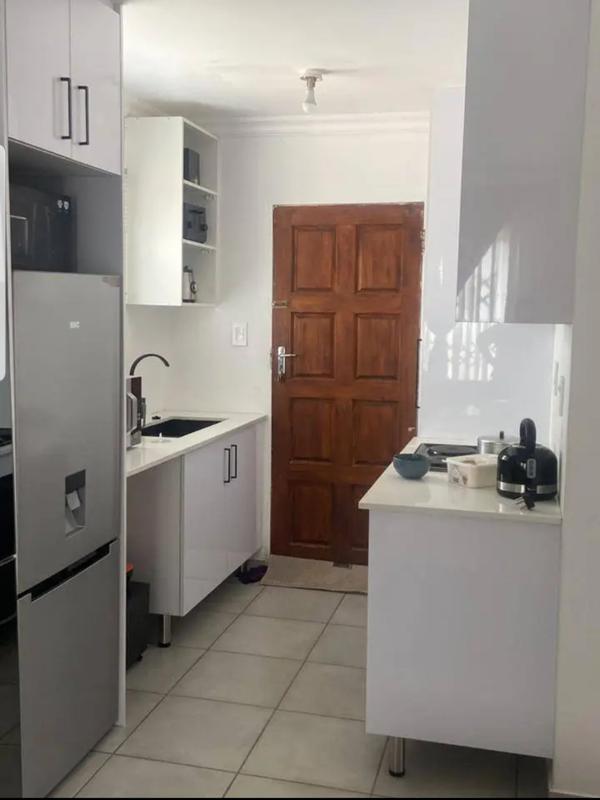 2 Bedroom Property for Sale in Protea Glen Gauteng