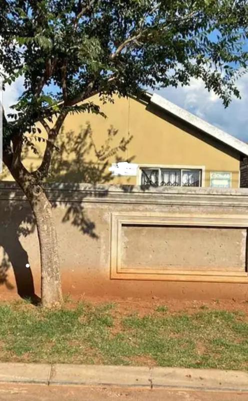 2 Bedroom Property for Sale in Protea Glen Gauteng