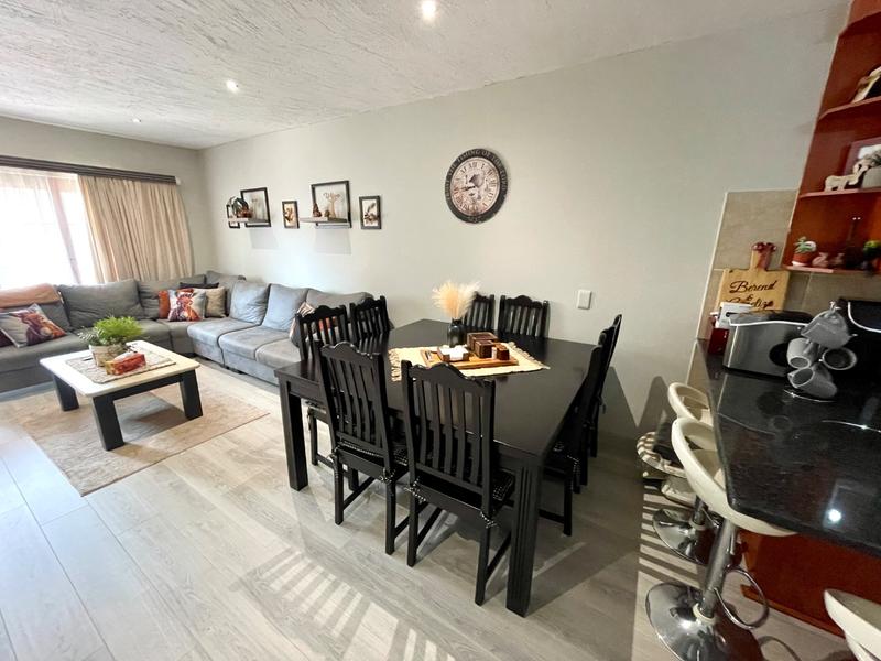 2 Bedroom Property for Sale in Sugar Bush Estate Gauteng