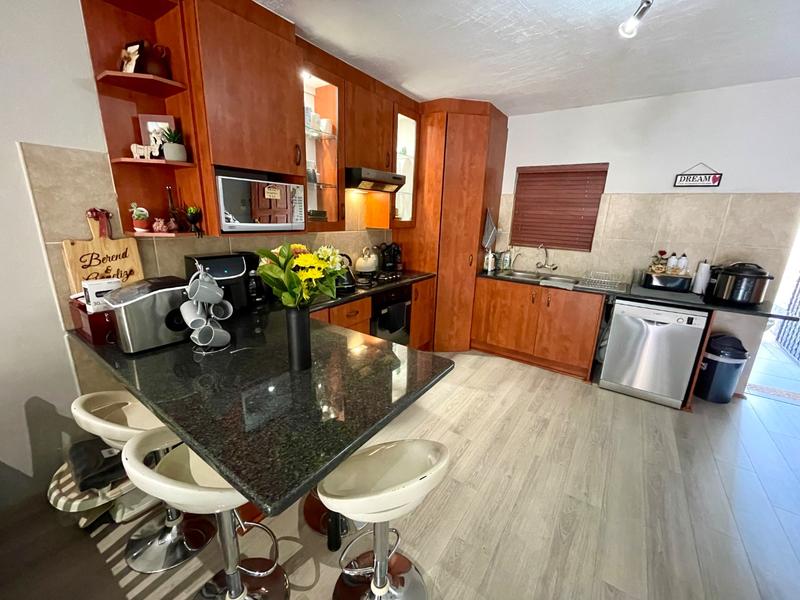 2 Bedroom Property for Sale in Sugar Bush Estate Gauteng