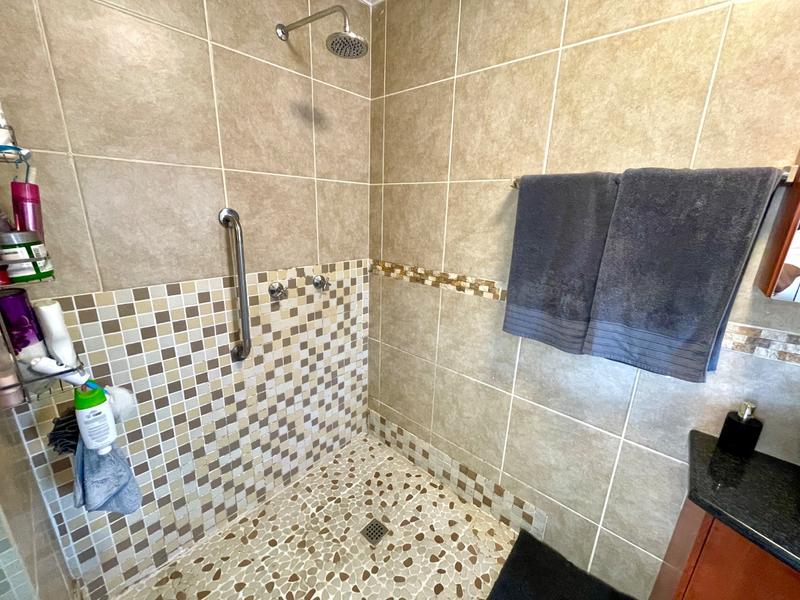 2 Bedroom Property for Sale in Sugar Bush Estate Gauteng