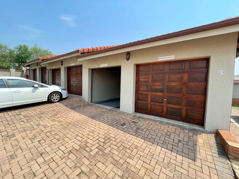2 Bedroom Property for Sale in Sugar Bush Estate Gauteng