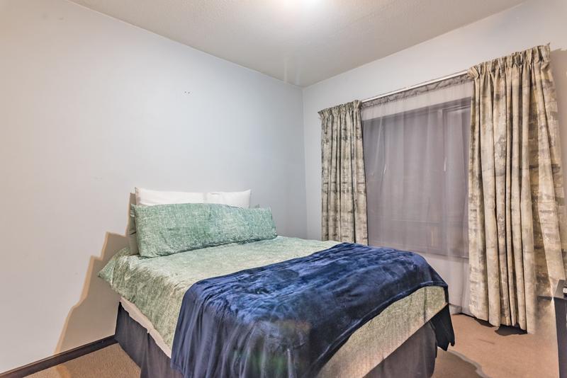 1 Bedroom Property for Sale in Fourways Gauteng