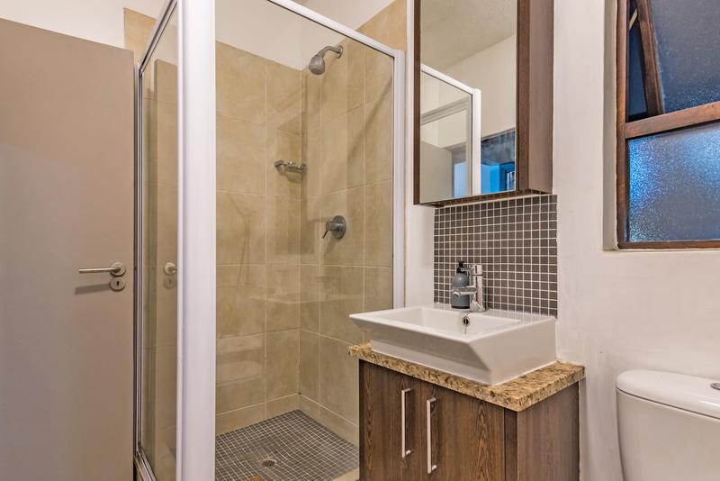 1 Bedroom Property for Sale in Fourways Gauteng