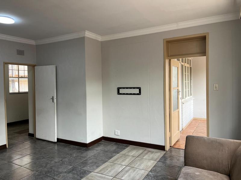 To Let 2 Bedroom Property for Rent in Sunnyside Gauteng
