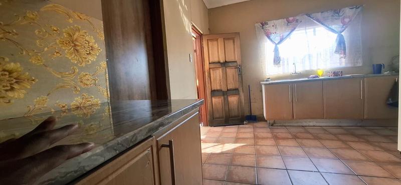 4 Bedroom Property for Sale in Tsakane Gauteng