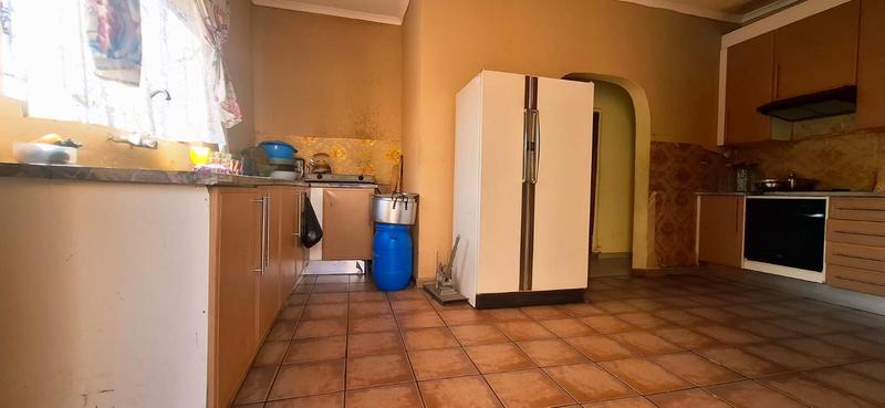 4 Bedroom Property for Sale in Tsakane Gauteng