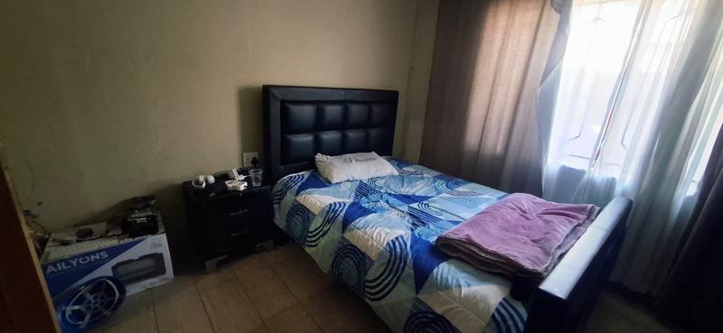 4 Bedroom Property for Sale in Tsakane Gauteng